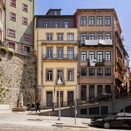 Ribeira Flores Apartamento *