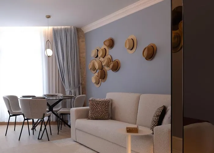 Ribeira Flores Apartment Porto